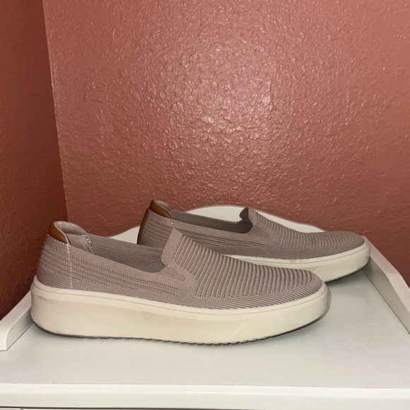 Skechers Shoes - Sketchers Shoes